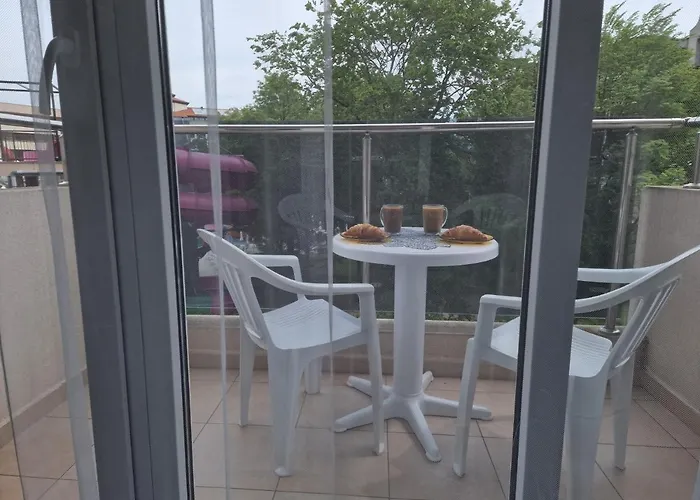 公寓 Sunny And Cosy In Admiral Plaza 阳光海滩