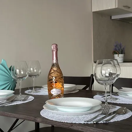 Apartamento Sunny And Cosy In Admiral Plaza *