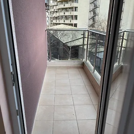 Appartement Sunny And Cosy In Admiral Plaza