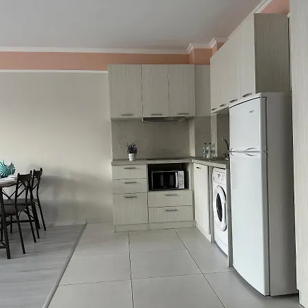 Sunny And Cosy In Admiral Plaza * Slăntjev Brjag